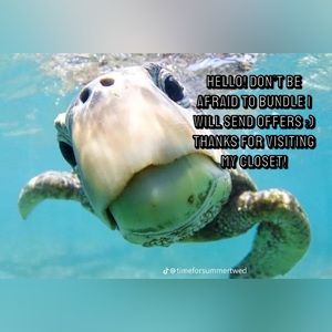 HELLO I will make offers on bundles! :)